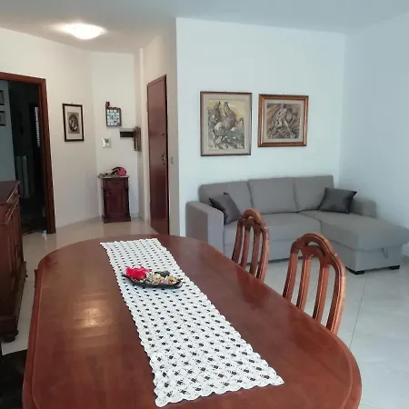 Apartment Casa Blanca *
